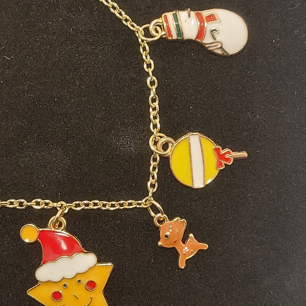 Festive Gold Tone Christmas Charm Bracelet #1 - Picture 3 of 3